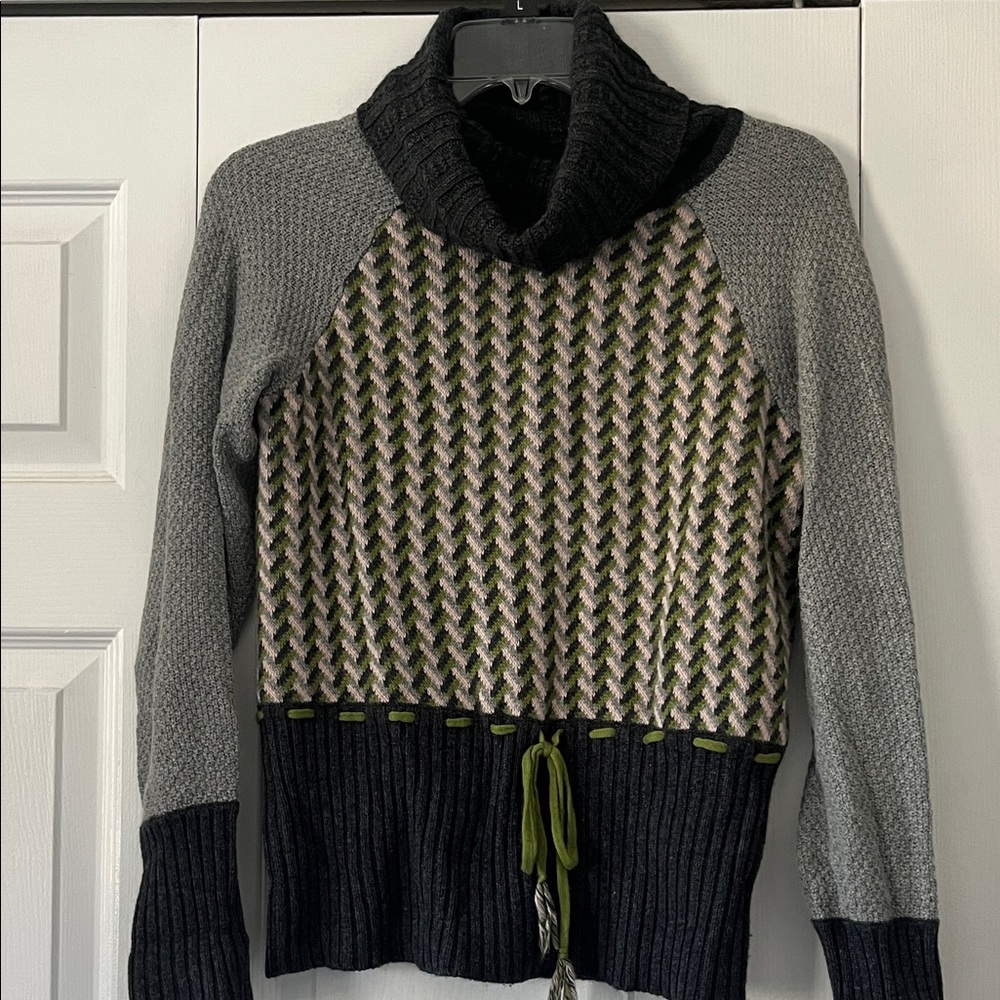 Anthropologie Sparrow Textured Gray & Olive Cowl Neck Sweater